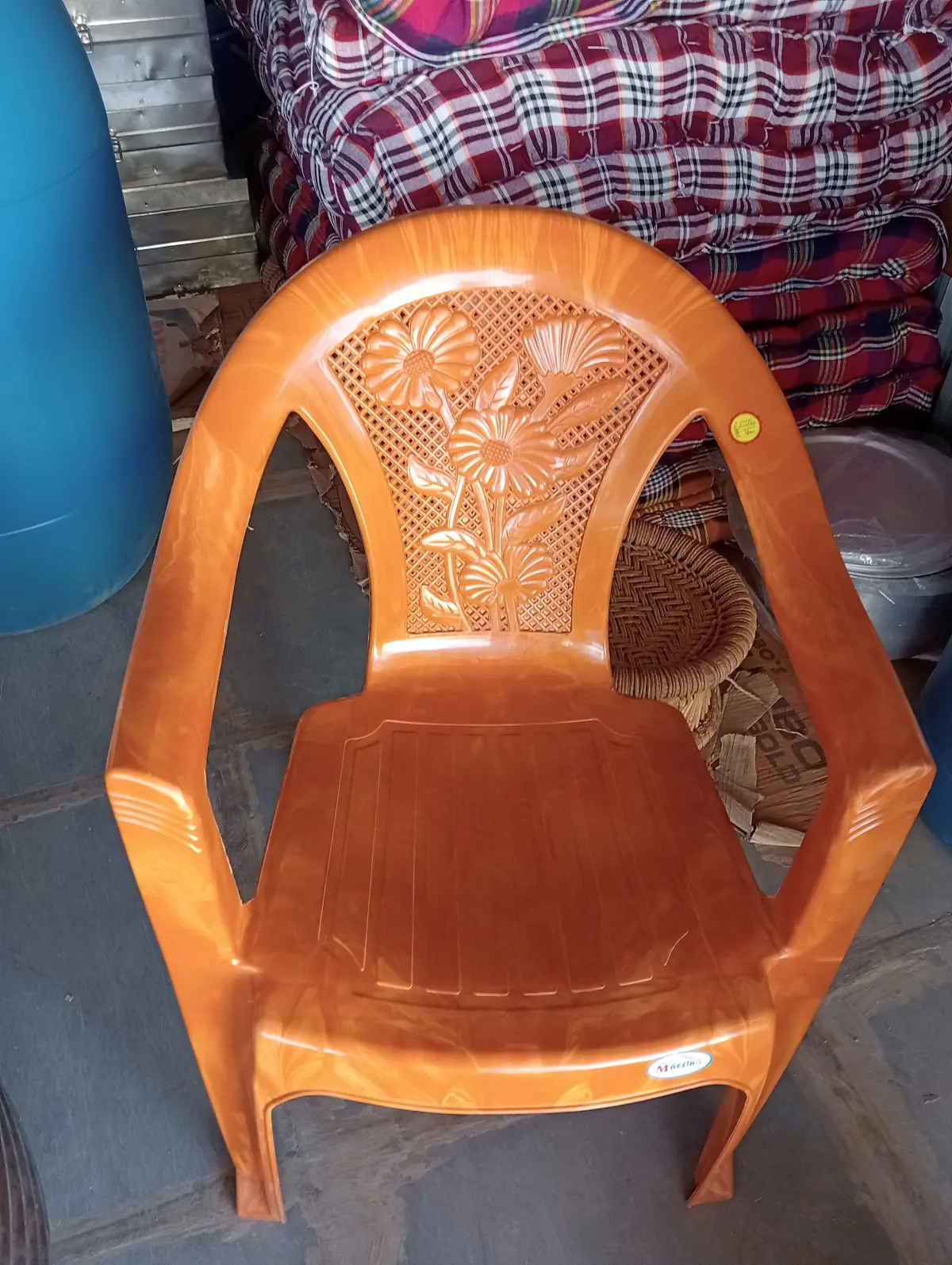 Dolphin chair