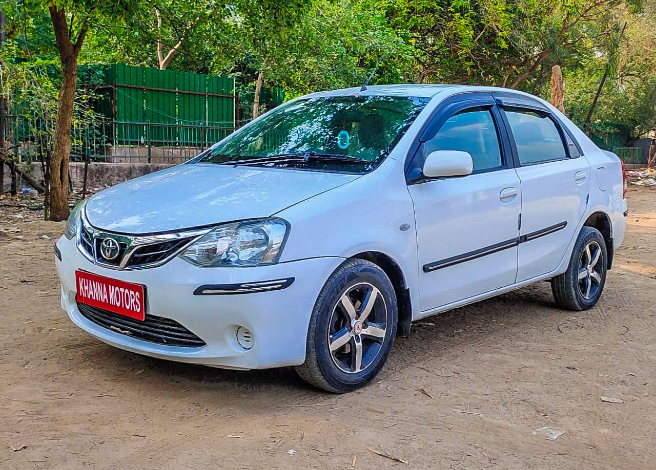 toyota etios 2018